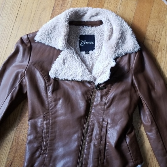 small Guess faux leather/fur jacket - Picture 2 of 5